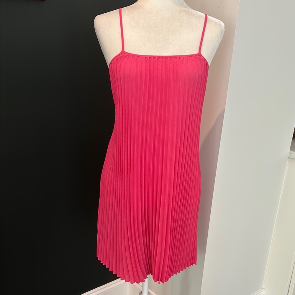 NWOT- BCBGeneration Pink Fuchsia Pleated Spaghetti Strap Dress. Size S